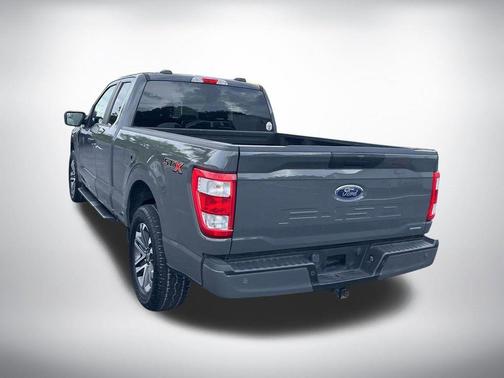 Lead Foot 2021 Ford F-150 XL
