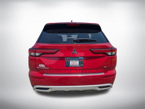 2022 Mitsubishi Outlander SE