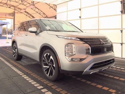 2024 Mitsubishi Outlander SE 2.5 2WD