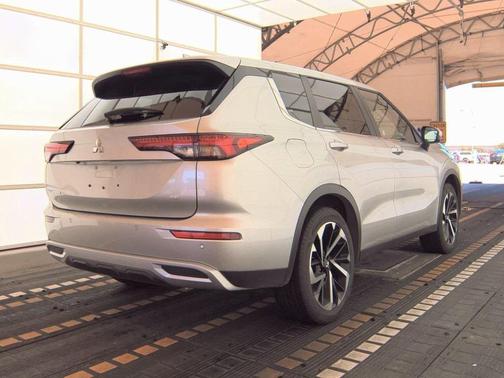 2024 Mitsubishi Outlander SE 2.5 2WD