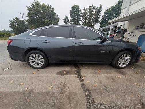 2021 Chevrolet Malibu FWD LT