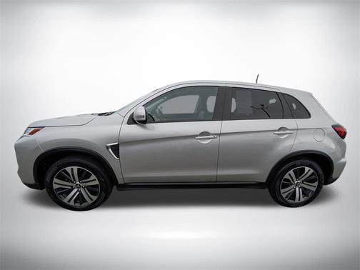 2024 Mitsubishi Outlander Sport SE