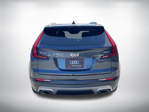 2020 Cadillac XT4 Premium Luxury