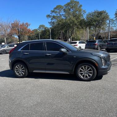2020 Cadillac XT4 Premium Luxury
