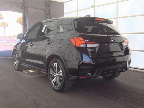 2021 Mitsubishi Outlander Sport SE