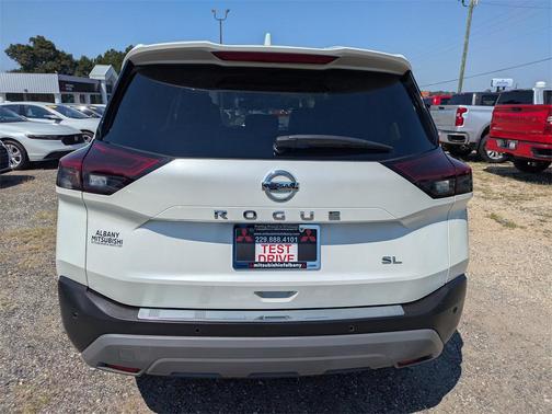 2021 Nissan Rogue SL