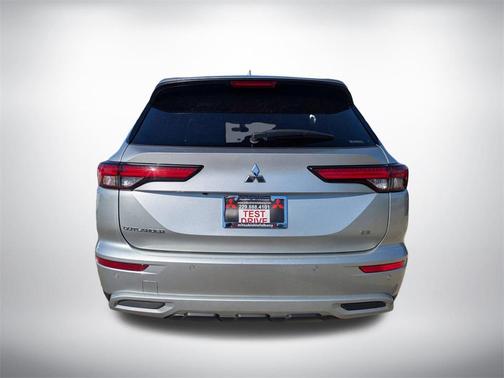 2024 Mitsubishi Outlander SE 2.5 S-AWC