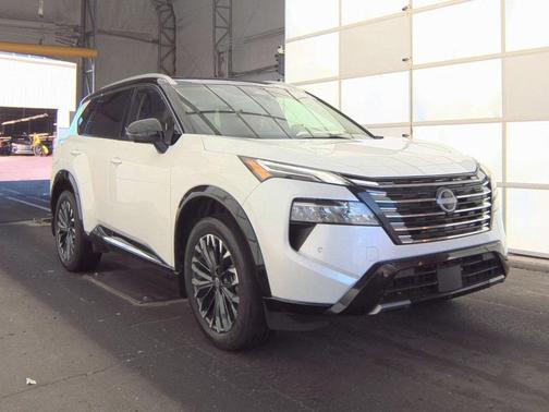 2024 Nissan Rogue Platinum