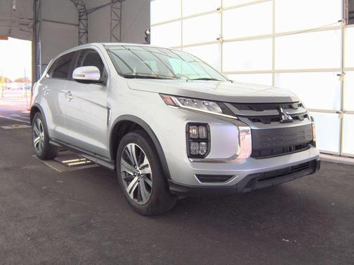 2024 Mitsubishi Outlander Sport SE