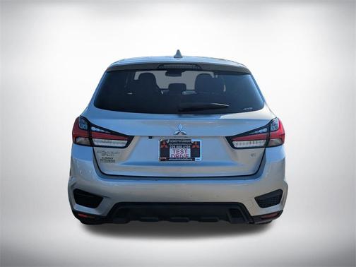 2024 Mitsubishi Outlander Sport SE