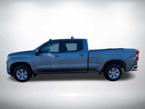 Sterling Gray Metallic 2023 Chevrolet Silverado 1500 LT