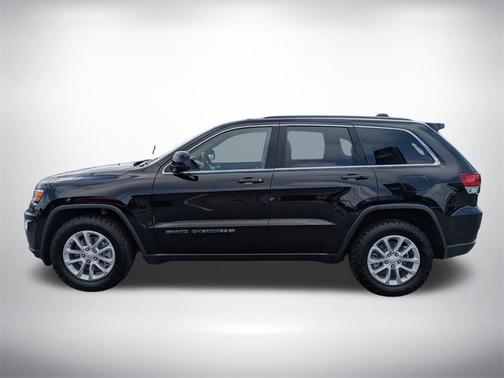 2022 Jeep Grand Cherokee Laredo
