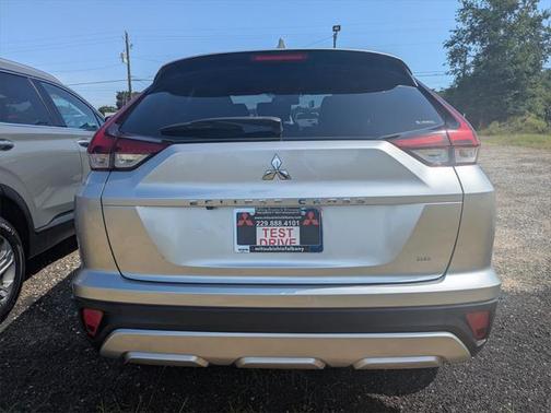 2023 Mitsubishi Eclipse Cross SE