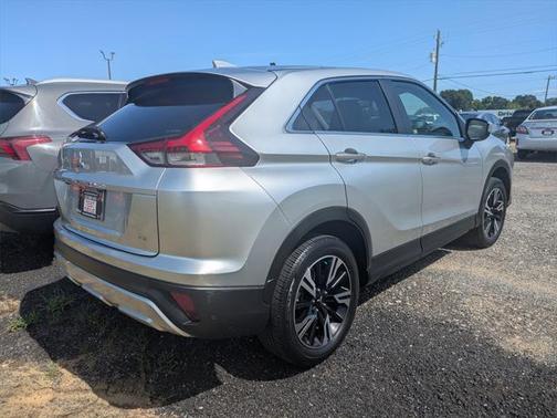 2023 Mitsubishi Eclipse Cross SE