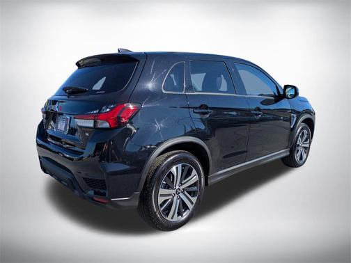 2025 Mitsubishi Outlander Sport SE