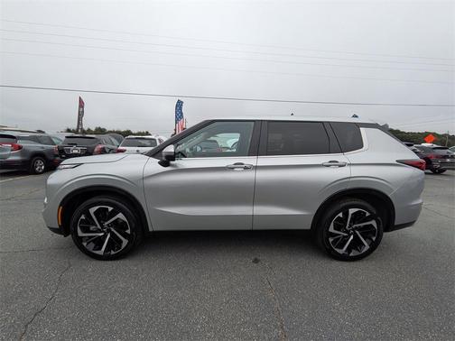 2024 Mitsubishi Outlander SE 2.5 S-AWC