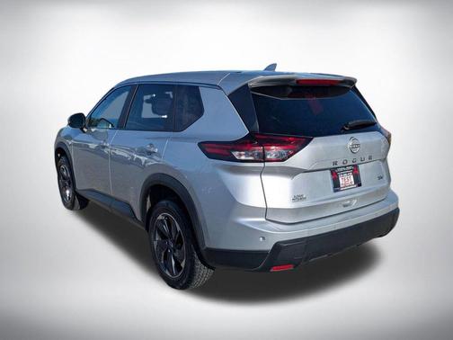 Brilliant Silver Metallic 2024 Nissan Rogue SV