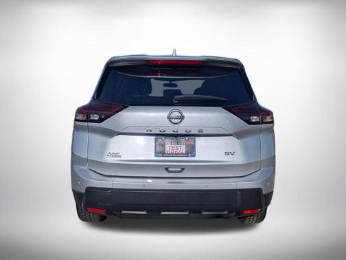 Brilliant Silver Metallic 2024 Nissan Rogue SV