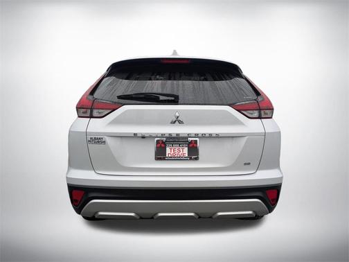 2023 Mitsubishi Eclipse Cross SE