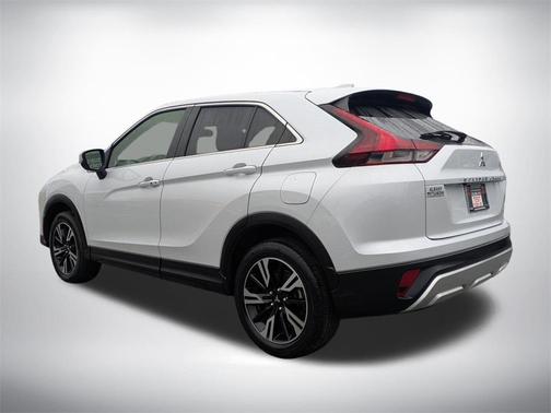 2023 Mitsubishi Eclipse Cross SE