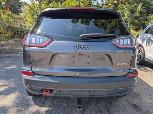 2022 Jeep Cherokee Trailhawk