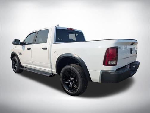 2023 RAM 1500 Classic Warlock Crew Cab 4x4 5'7' Box