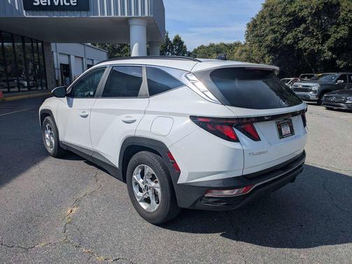 White Pearl 2024 Hyundai TUCSON SEL