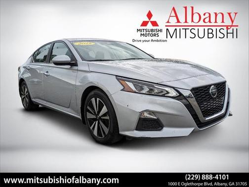 2022 Nissan Altima 2.5 SV