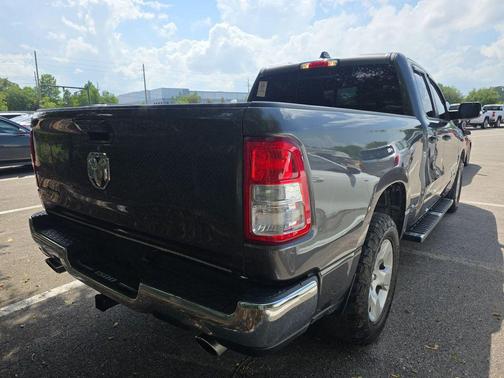 Granite Crystal Metallic Clearcoat 2022 RAM 1500 Big Horn/Lone Star