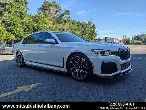 Alpine White 2021 BMW 740 740i