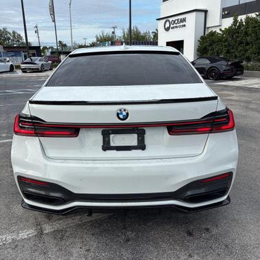 Alpine White 2021 BMW 740 740i