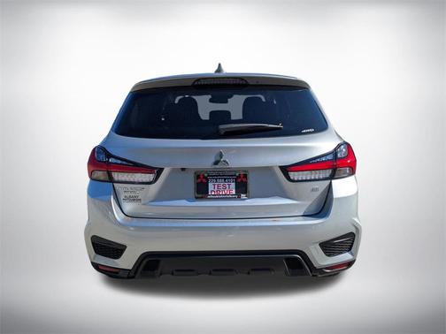 2026 Mitsubishi Outlander Sport SE