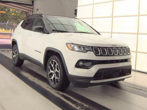 Bright White Clearcoat 2025 Jeep Compass Limited