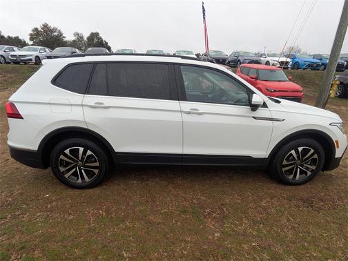 2023 Volkswagen Tiguan 2.0T S