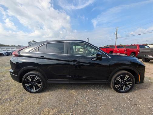 2024 Mitsubishi Eclipse Cross SE