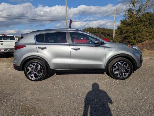 2022 Kia Sportage EX