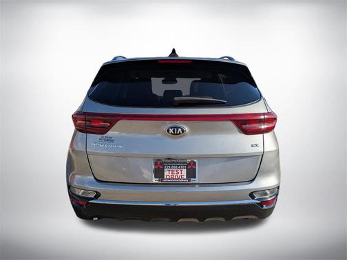 2022 Kia Sportage EX