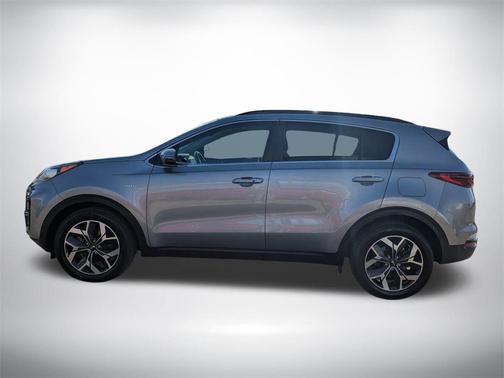 2022 Kia Sportage EX
