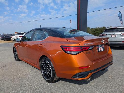 2025 Nissan Sentra SR