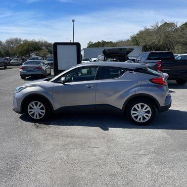 2020 Toyota C-HR LE