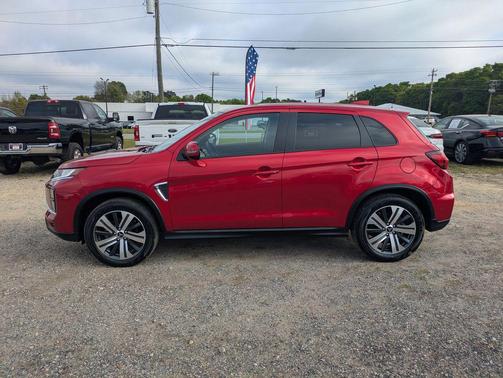 2024 Mitsubishi Outlander Sport SE