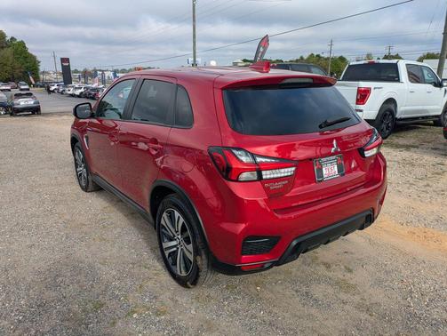 2024 Mitsubishi Outlander Sport SE