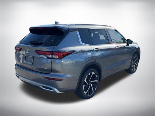 2023 Mitsubishi Outlander SEL 2.5 2WD