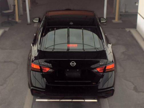 Super Black 2024 Nissan Altima 2.5 SV