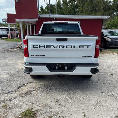 2022 Chevrolet Silverado 1500 Custom
