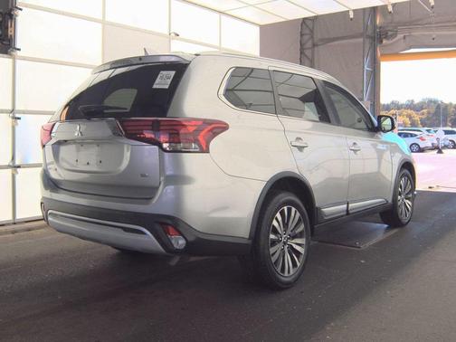 2020 Mitsubishi Outlander SEL