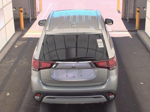 2020 Mitsubishi Outlander SEL