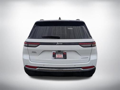 2023 Jeep Grand Cherokee Laredo