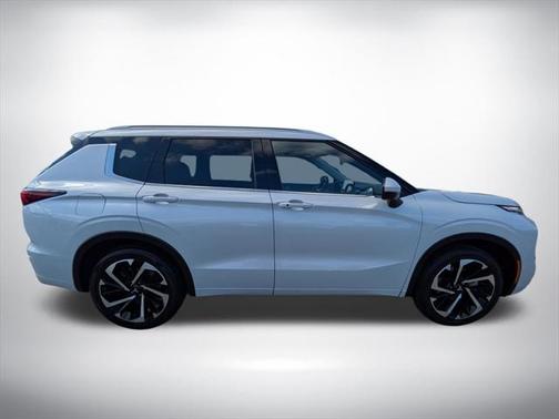 2023 Mitsubishi Outlander SEL 2.5 2WD