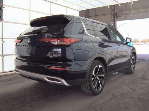 2024 Mitsubishi Outlander SE 2.5 2WD